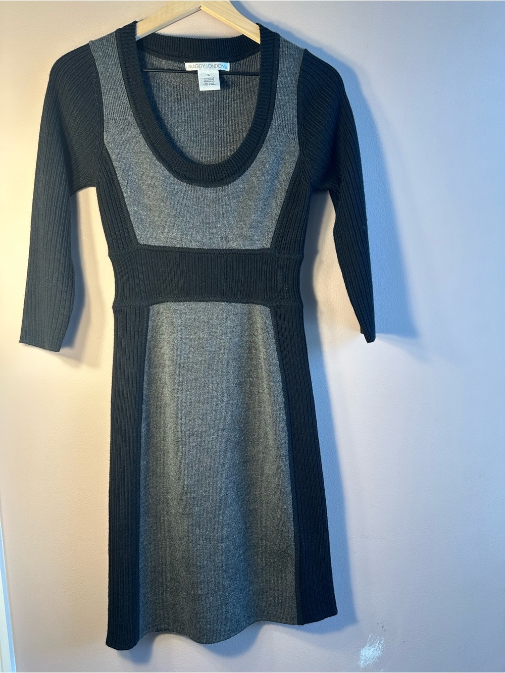 Maggy London Gray and Black Knit Scoop-Neck Midi Dress